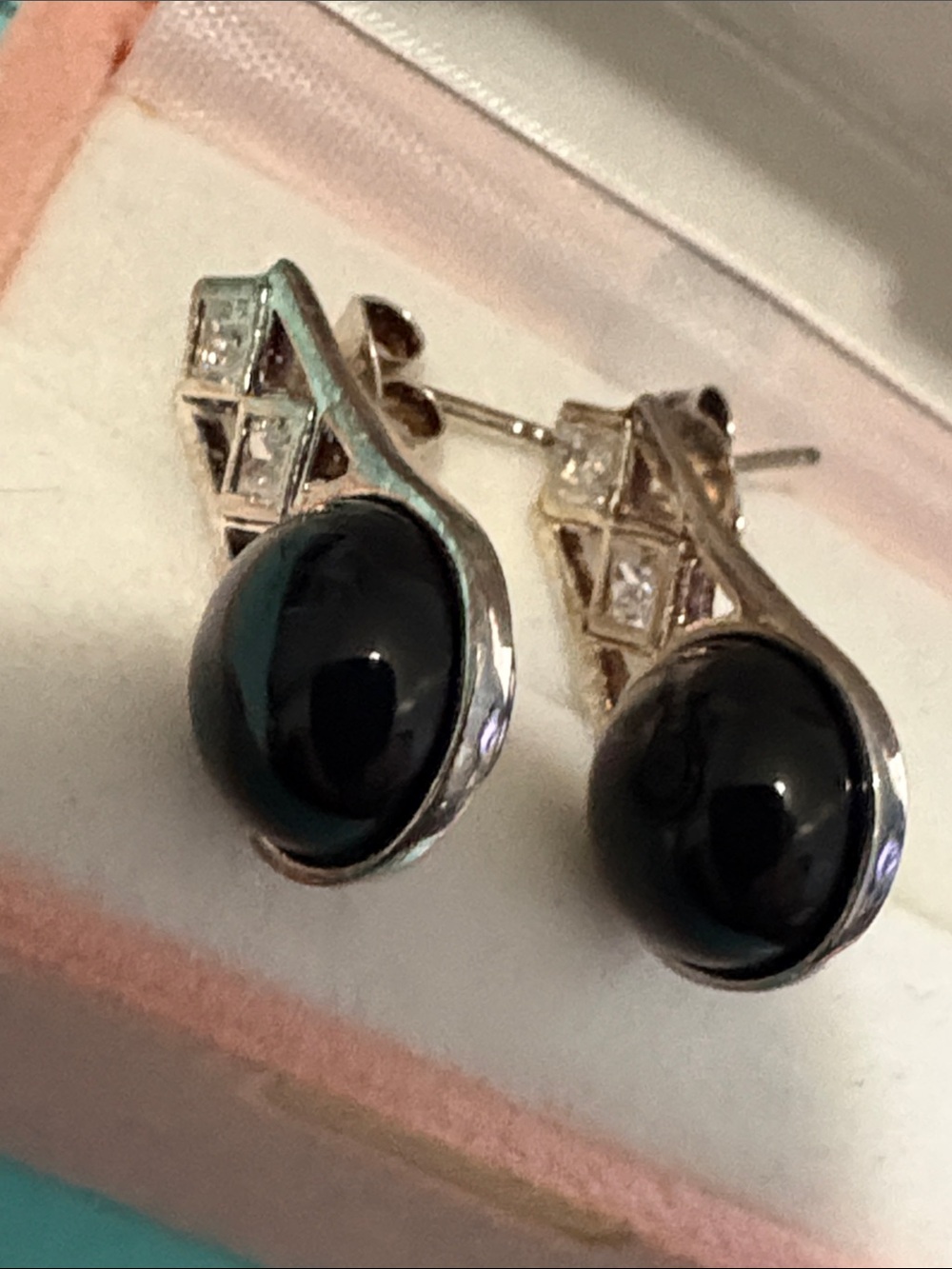 Sterling Silver Black Onyx Drop Earrings By the Kameleon Co. Jewel Pop style 27A